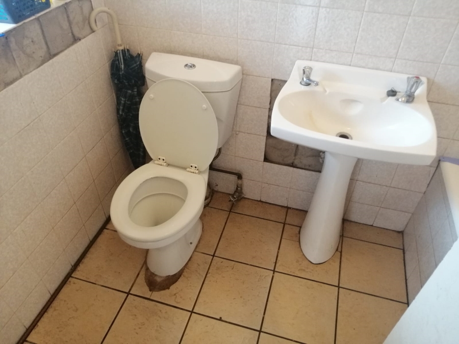 1 Bedroom Property for Sale in Blackheath Gauteng