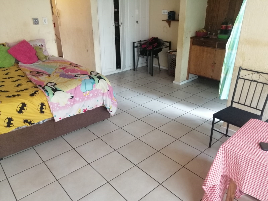 1 Bedroom Property for Sale in Blackheath Gauteng