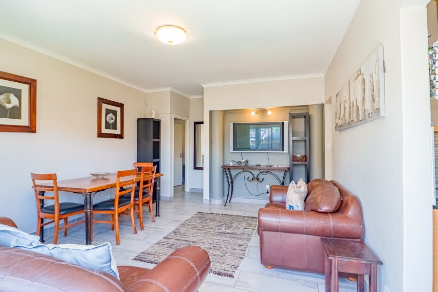 To Let 2 Bedroom Property for Rent in Silver Lakes Golf Estate Gauteng