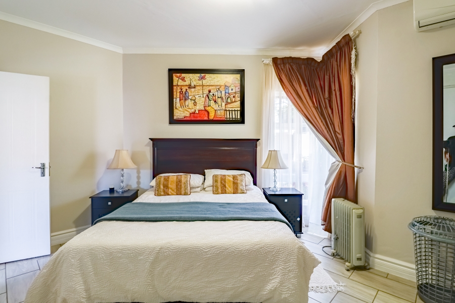 To Let 2 Bedroom Property for Rent in Silver Lakes Golf Estate Gauteng