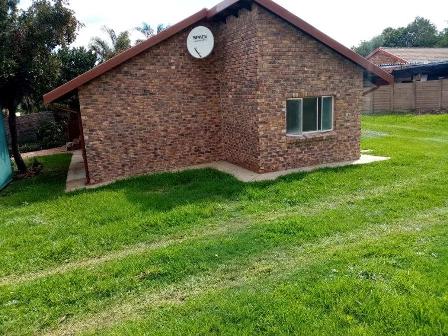 4 Bedroom Property for Sale in Suiderberg Gauteng