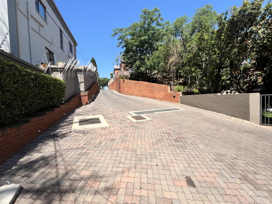 1 Bedroom Property for Sale in Darrenwood Gauteng