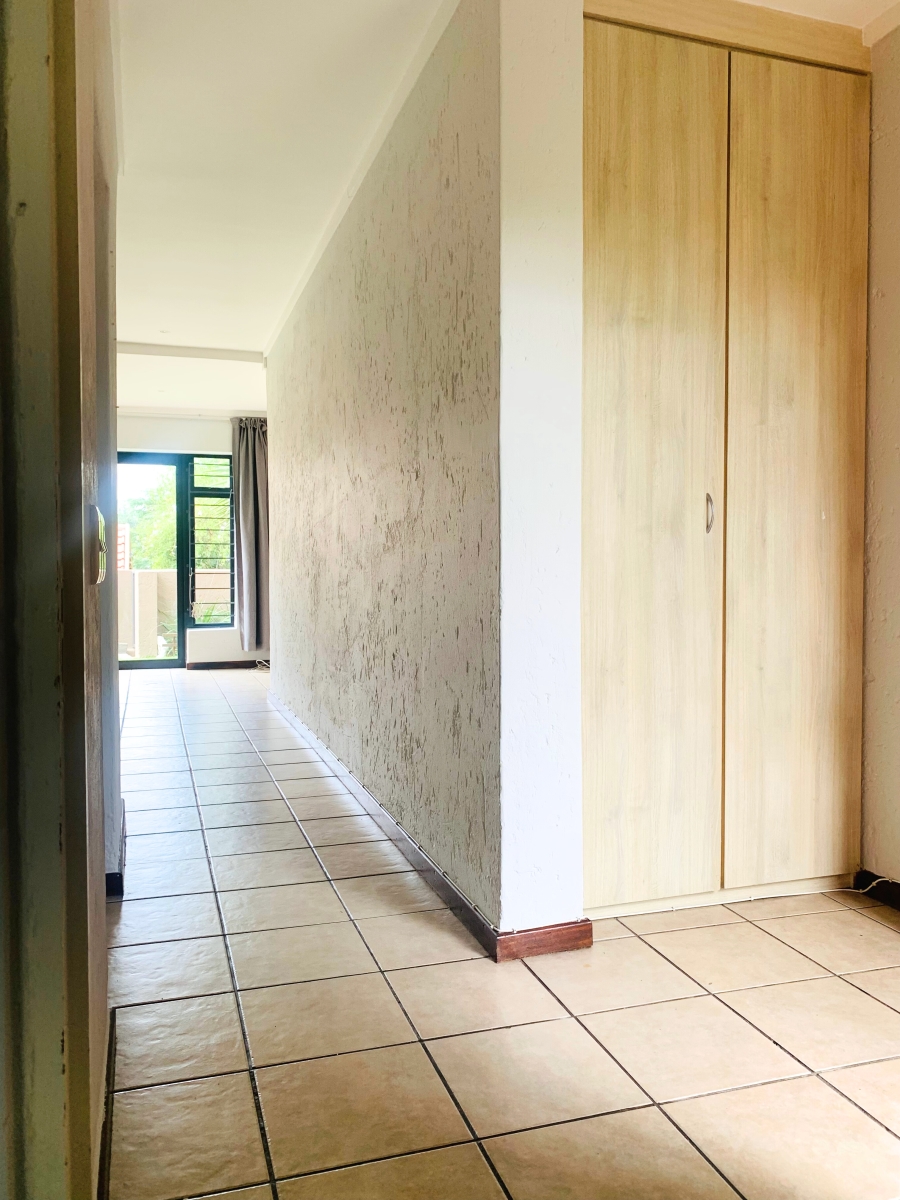 1 Bedroom Property for Sale in Darrenwood Gauteng