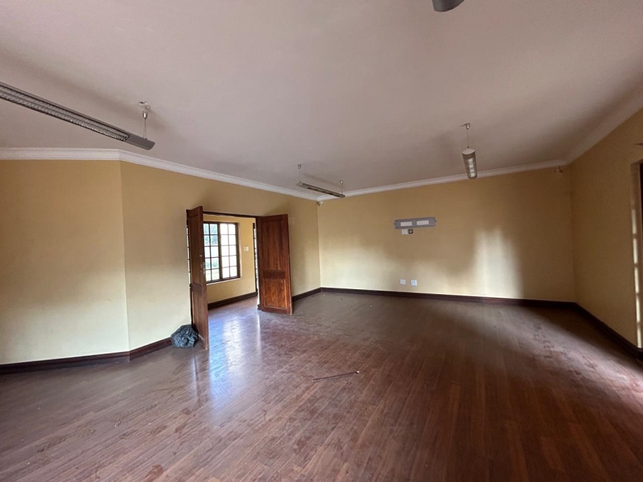 12 Bedroom Property for Sale in Wierda Park Gauteng