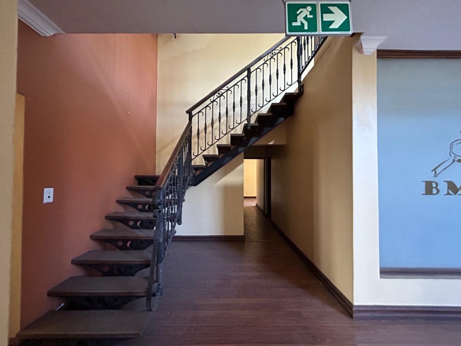 12 Bedroom Property for Sale in Wierda Park Gauteng
