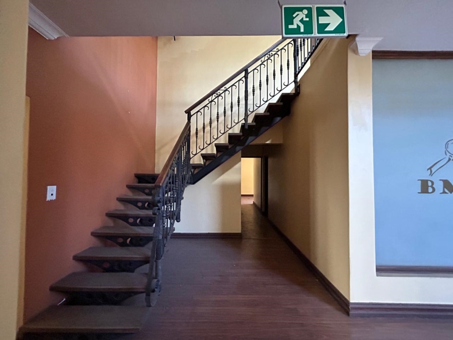 12 Bedroom Property for Sale in Wierda Park Gauteng