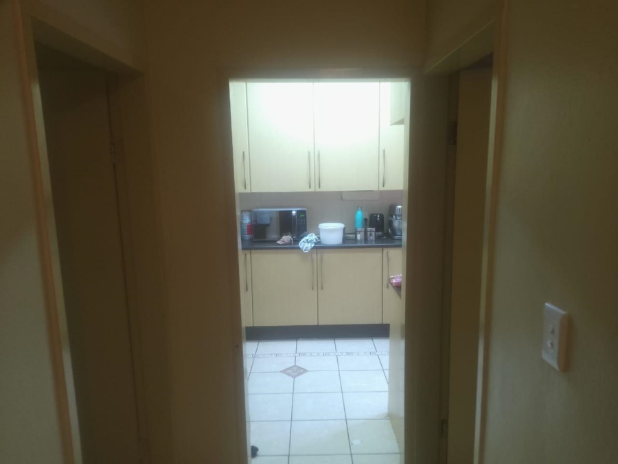 To Let 2 Bedroom Property for Rent in Erasmia Gauteng