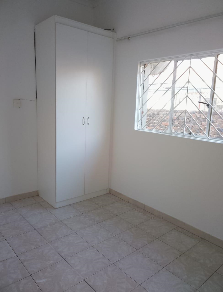 To Let 2 Bedroom Property for Rent in Laudium Gauteng