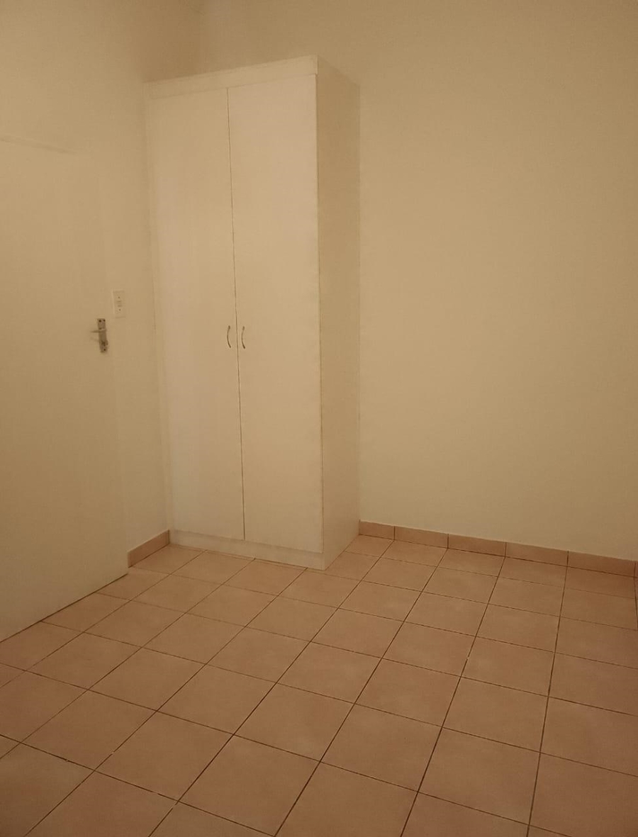 To Let 2 Bedroom Property for Rent in Laudium Gauteng