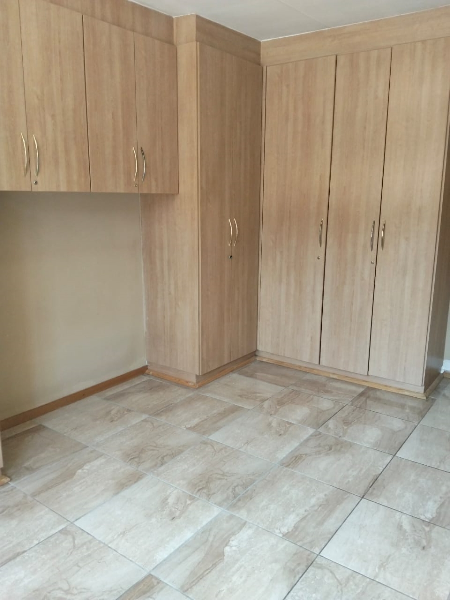 To Let 2 Bedroom Property for Rent in Laudium Gauteng