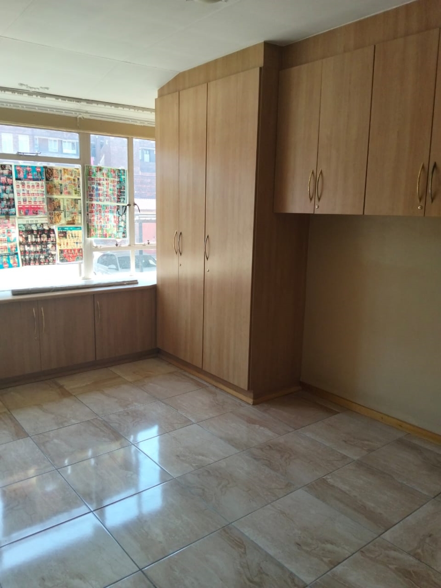 To Let 2 Bedroom Property for Rent in Laudium Gauteng