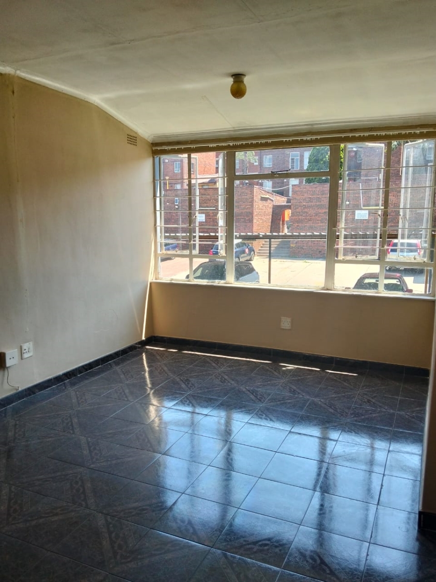 To Let 2 Bedroom Property for Rent in Laudium Gauteng