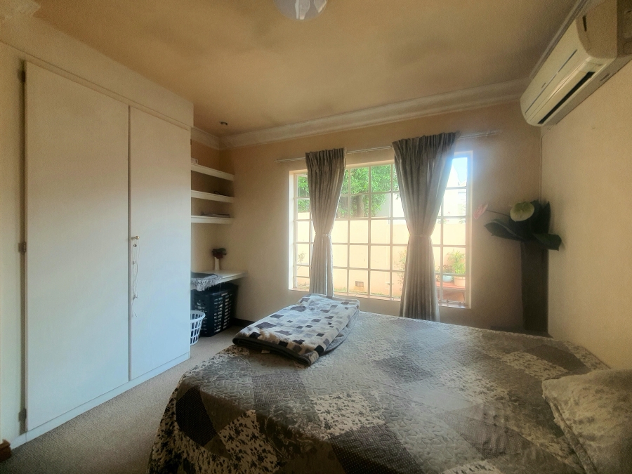 7 Bedroom Property for Sale in Eldo Glen Gauteng