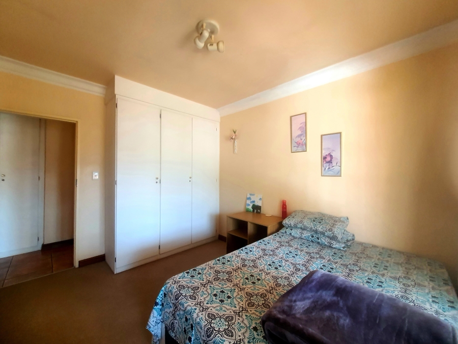 7 Bedroom Property for Sale in Eldo Glen Gauteng