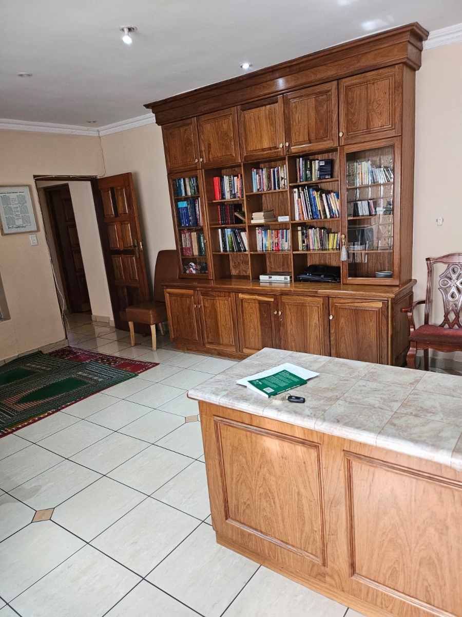 4 Bedroom Property for Sale in Erasmia Gauteng