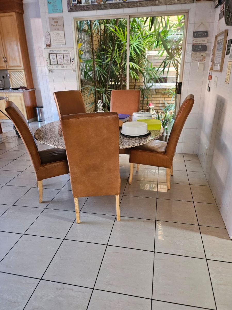 4 Bedroom Property for Sale in Erasmia Gauteng