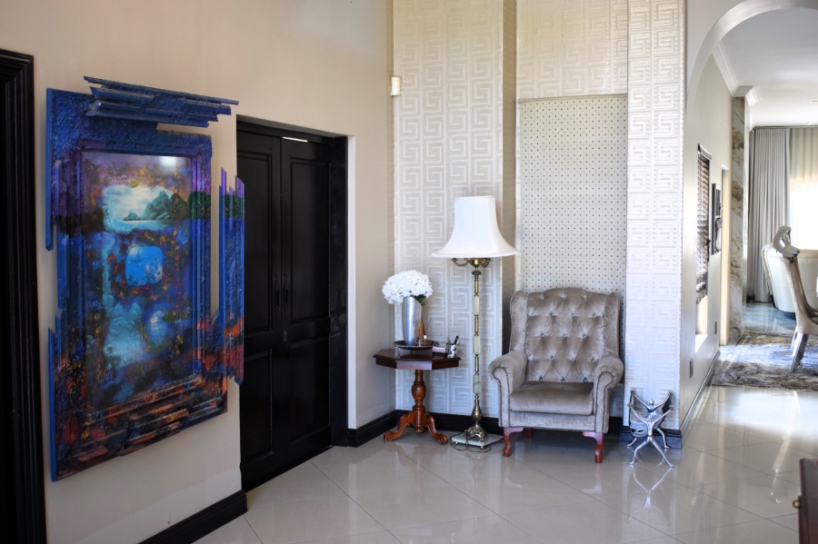 4 Bedroom Property for Sale in Kosmosdal Gauteng