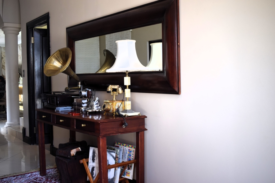 4 Bedroom Property for Sale in Kosmosdal Gauteng