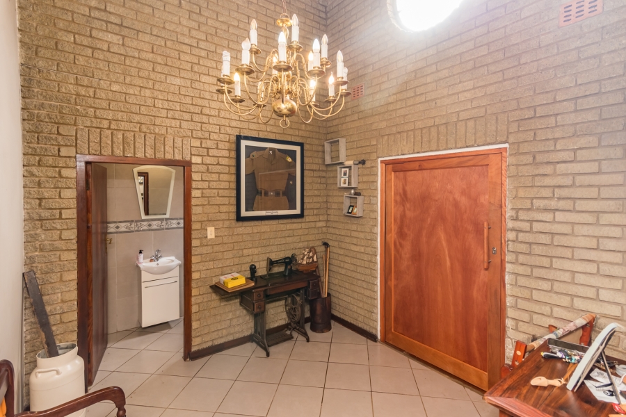 4 Bedroom Property for Sale in Rant En Dal Gauteng