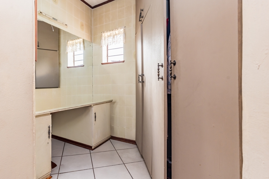 4 Bedroom Property for Sale in Rant En Dal Gauteng