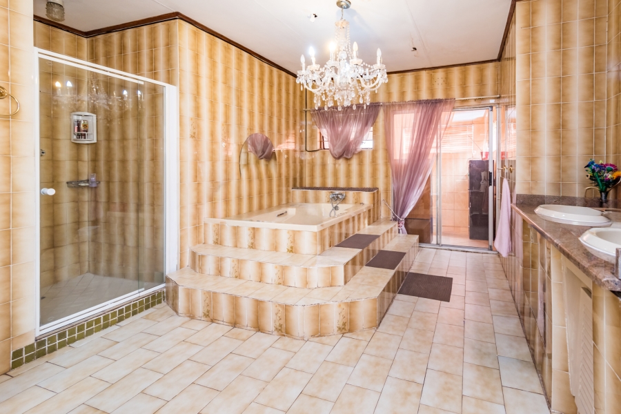 4 Bedroom Property for Sale in Rant En Dal Gauteng