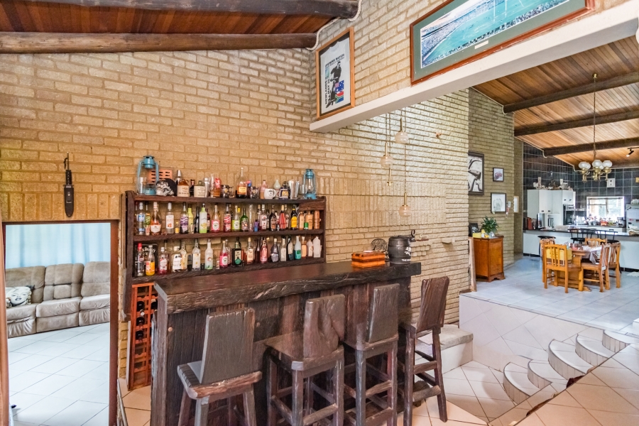 4 Bedroom Property for Sale in Rant En Dal Gauteng