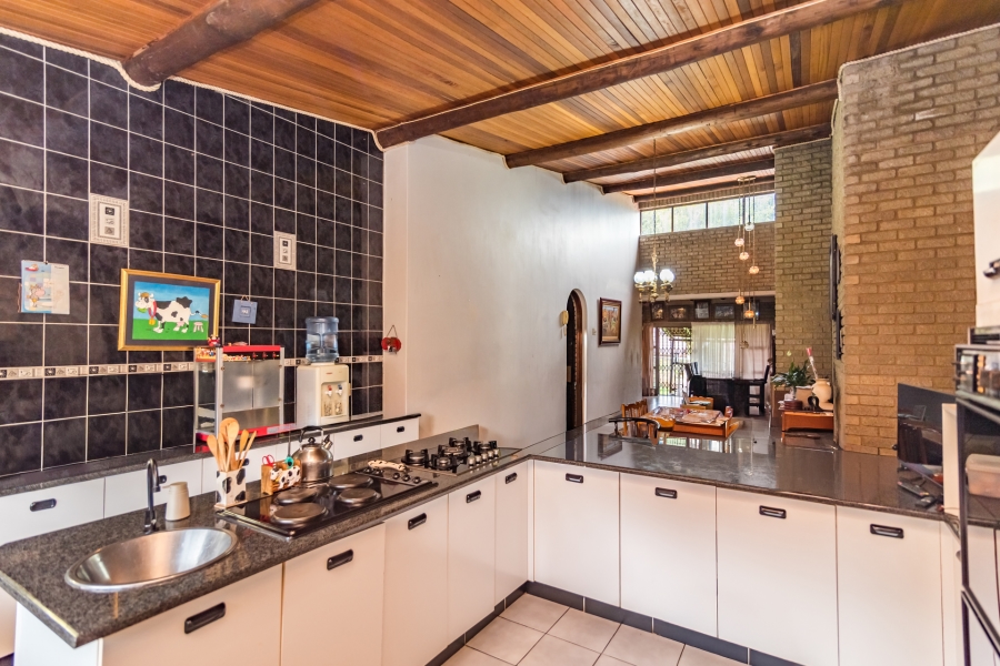 4 Bedroom Property for Sale in Rant En Dal Gauteng