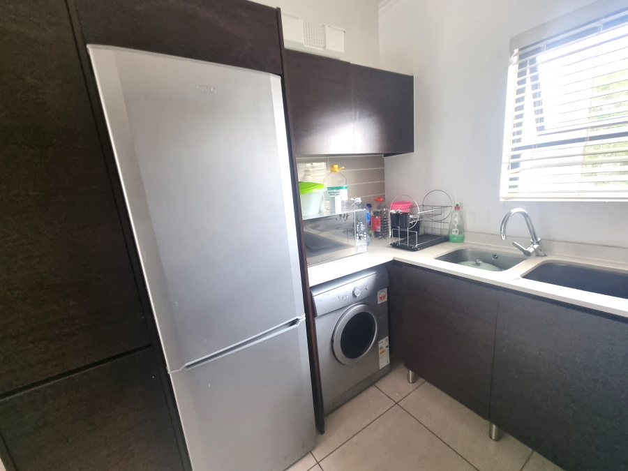 To Let 3 Bedroom Property for Rent in Greenstone Hill Gauteng