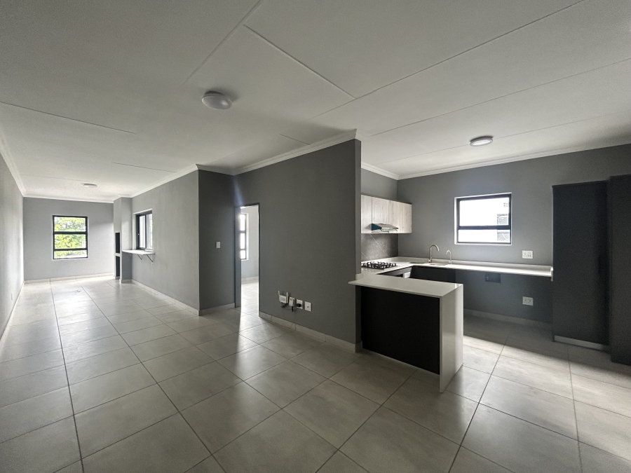 To Let 2 Bedroom Property for Rent in Norton Home Estate AH Gauteng