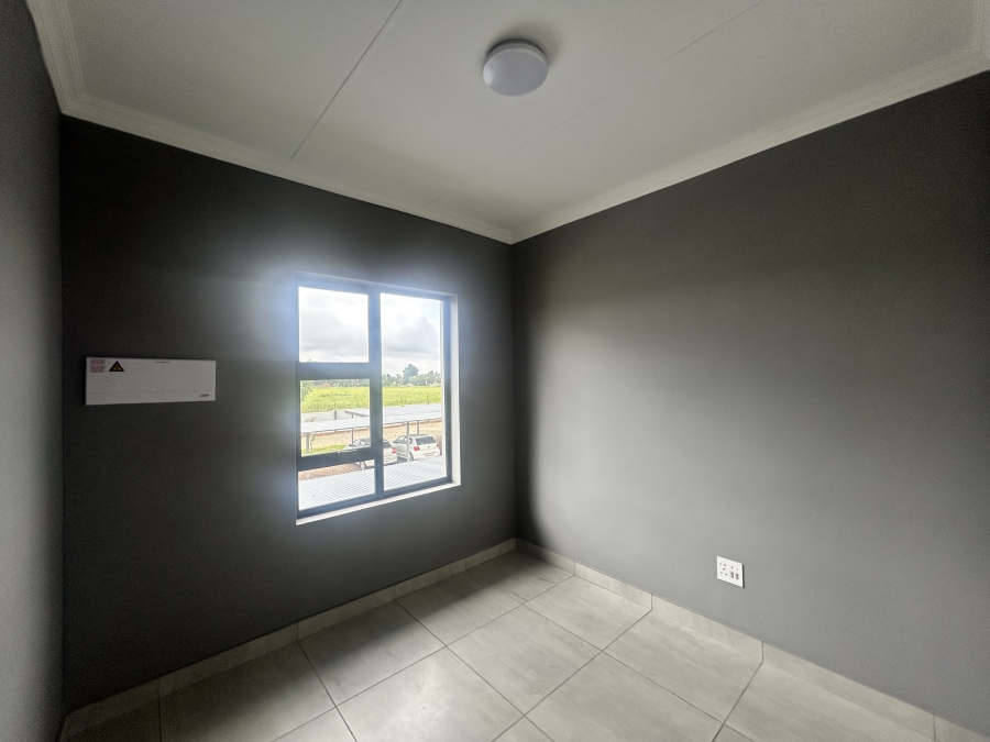 To Let 2 Bedroom Property for Rent in Norton Home Estate AH Gauteng