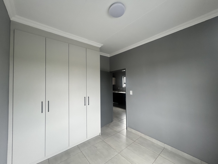 To Let 2 Bedroom Property for Rent in Norton Home Estate AH Gauteng