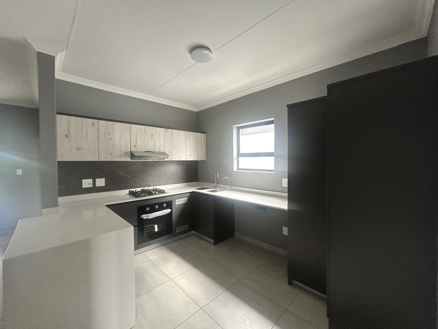 To Let 2 Bedroom Property for Rent in Norton Home Estate AH Gauteng