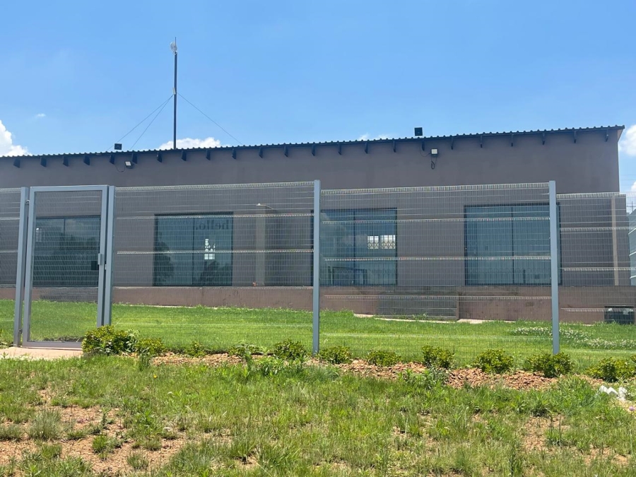 To Let 2 Bedroom Property for Rent in Drumblade A H Gauteng