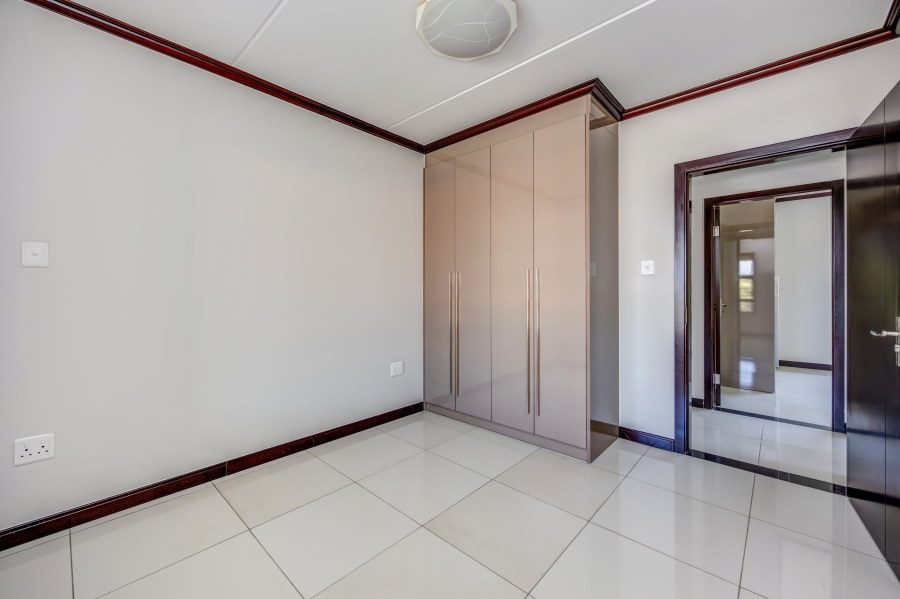 To Let 2 Bedroom Property for Rent in Broadacres Gauteng