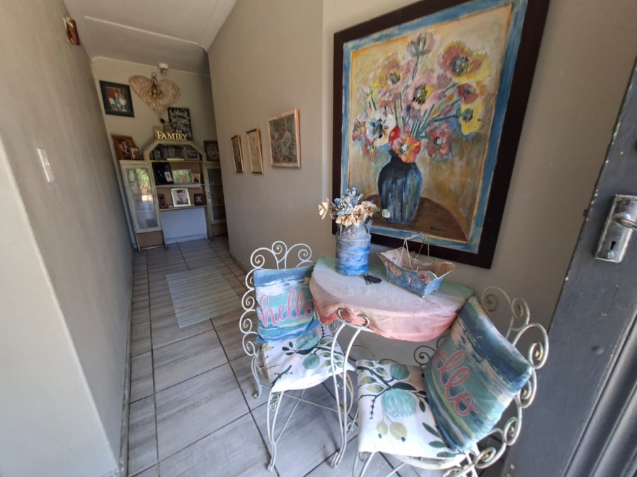 4 Bedroom Property for Sale in Selcourt Gauteng