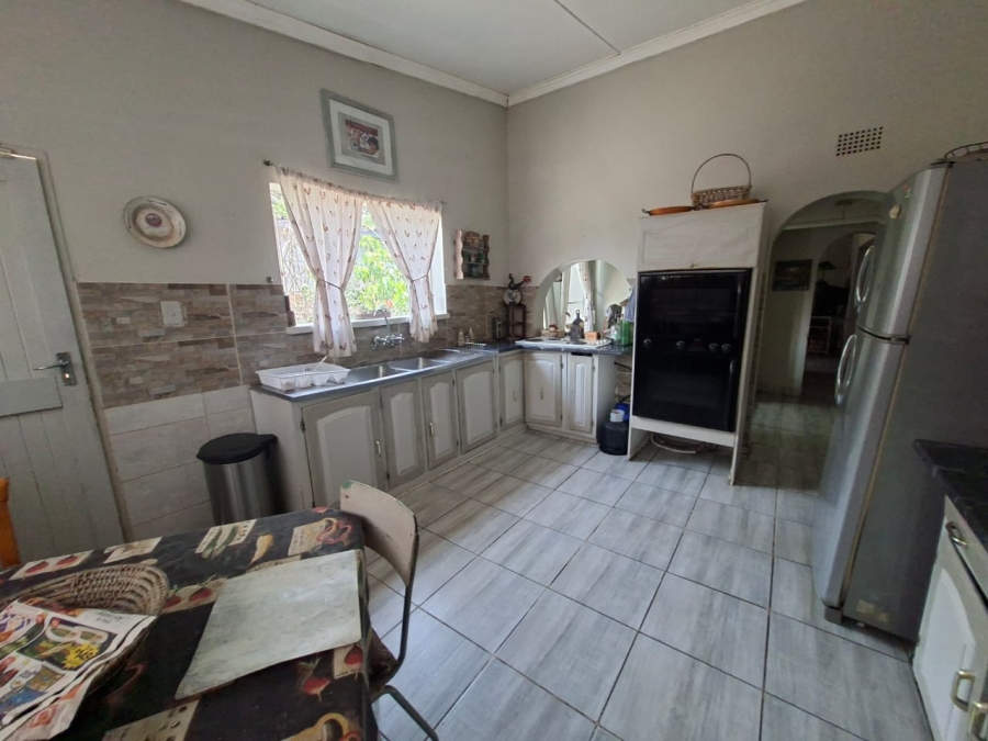 4 Bedroom Property for Sale in Selcourt Gauteng