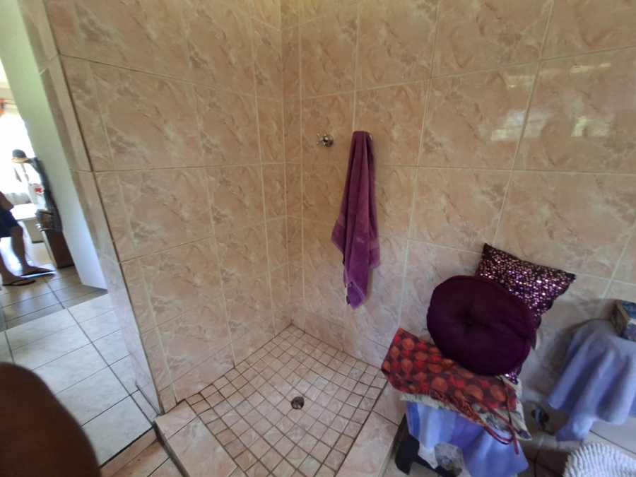 4 Bedroom Property for Sale in Selcourt Gauteng