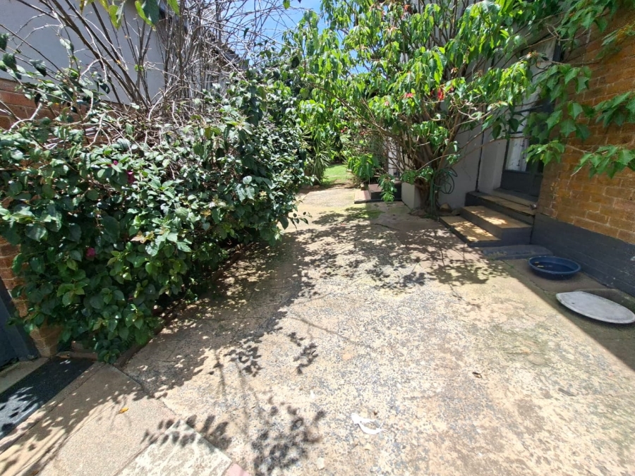 4 Bedroom Property for Sale in Selcourt Gauteng