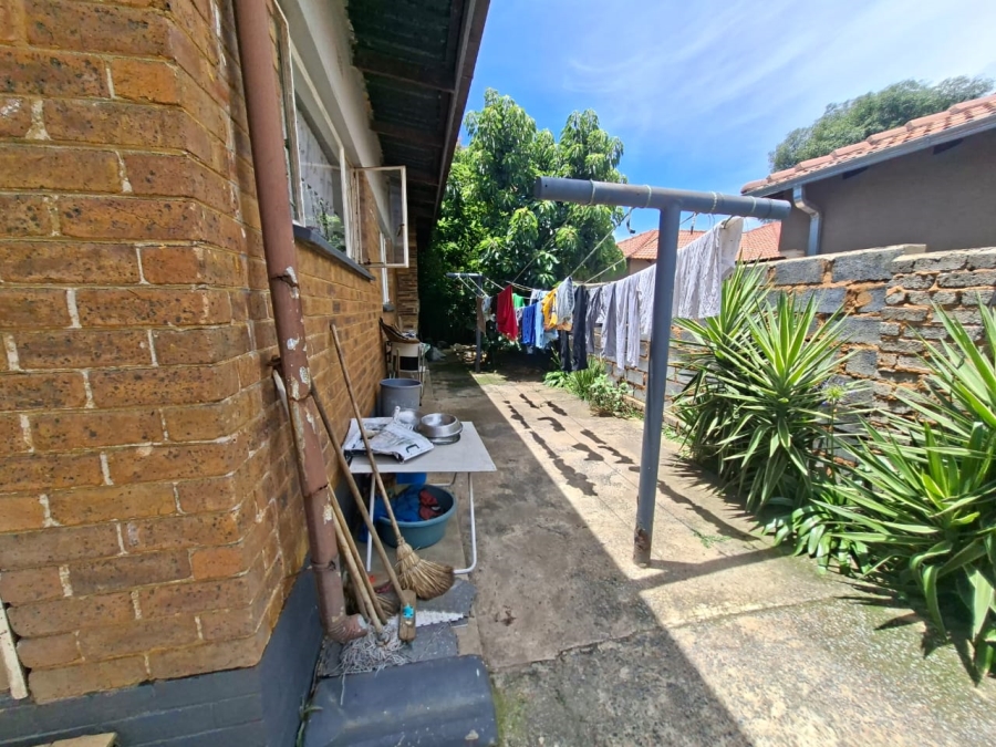 4 Bedroom Property for Sale in Selcourt Gauteng