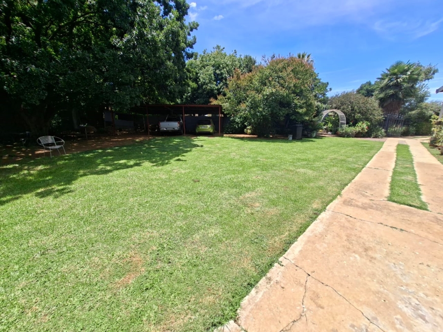 4 Bedroom Property for Sale in Selcourt Gauteng