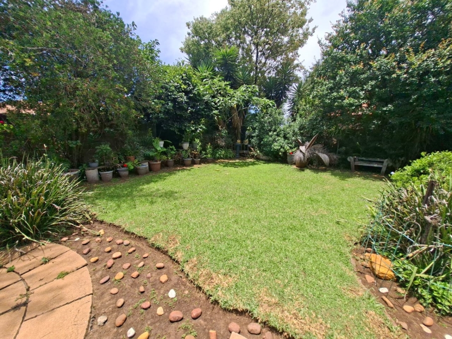 4 Bedroom Property for Sale in Selcourt Gauteng