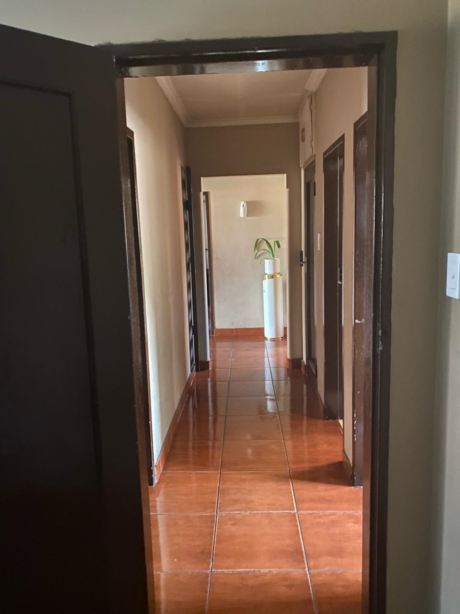 3 Bedroom Property for Sale in Vanderbijlpark CE 6 Gauteng