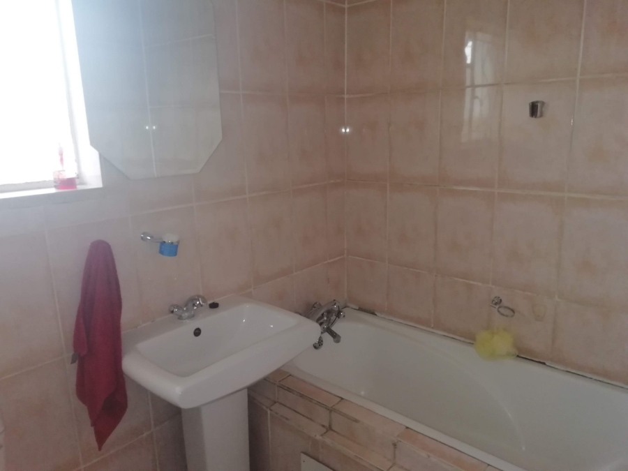 3 Bedroom Property for Sale in Vanderbijlpark CW 2 Gauteng