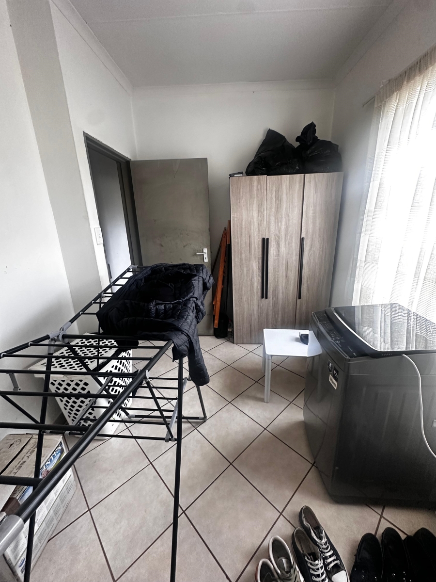 3 Bedroom Property for Sale in Dawn Park Gauteng