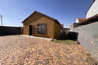 3 Bedroom Property for Sale in Sharon Park Gauteng
