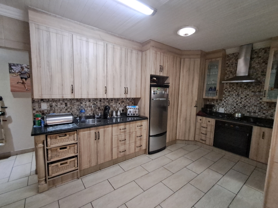 To Let 3 Bedroom Property for Rent in Vanderbijlpark SE Gauteng