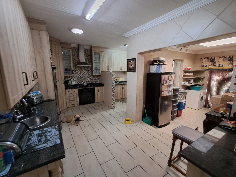 To Let 3 Bedroom Property for Rent in Vanderbijlpark SE Gauteng