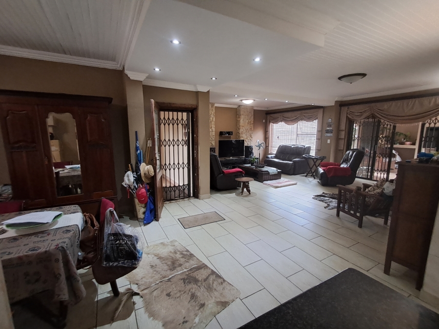 To Let 3 Bedroom Property for Rent in Vanderbijlpark SE Gauteng