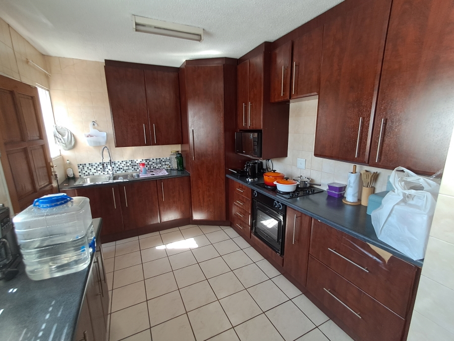 To Let 3 Bedroom Property for Rent in Vanderbijlpark SW 5 Gauteng