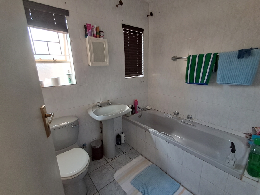 To Let 3 Bedroom Property for Rent in Vanderbijlpark SW 5 Gauteng
